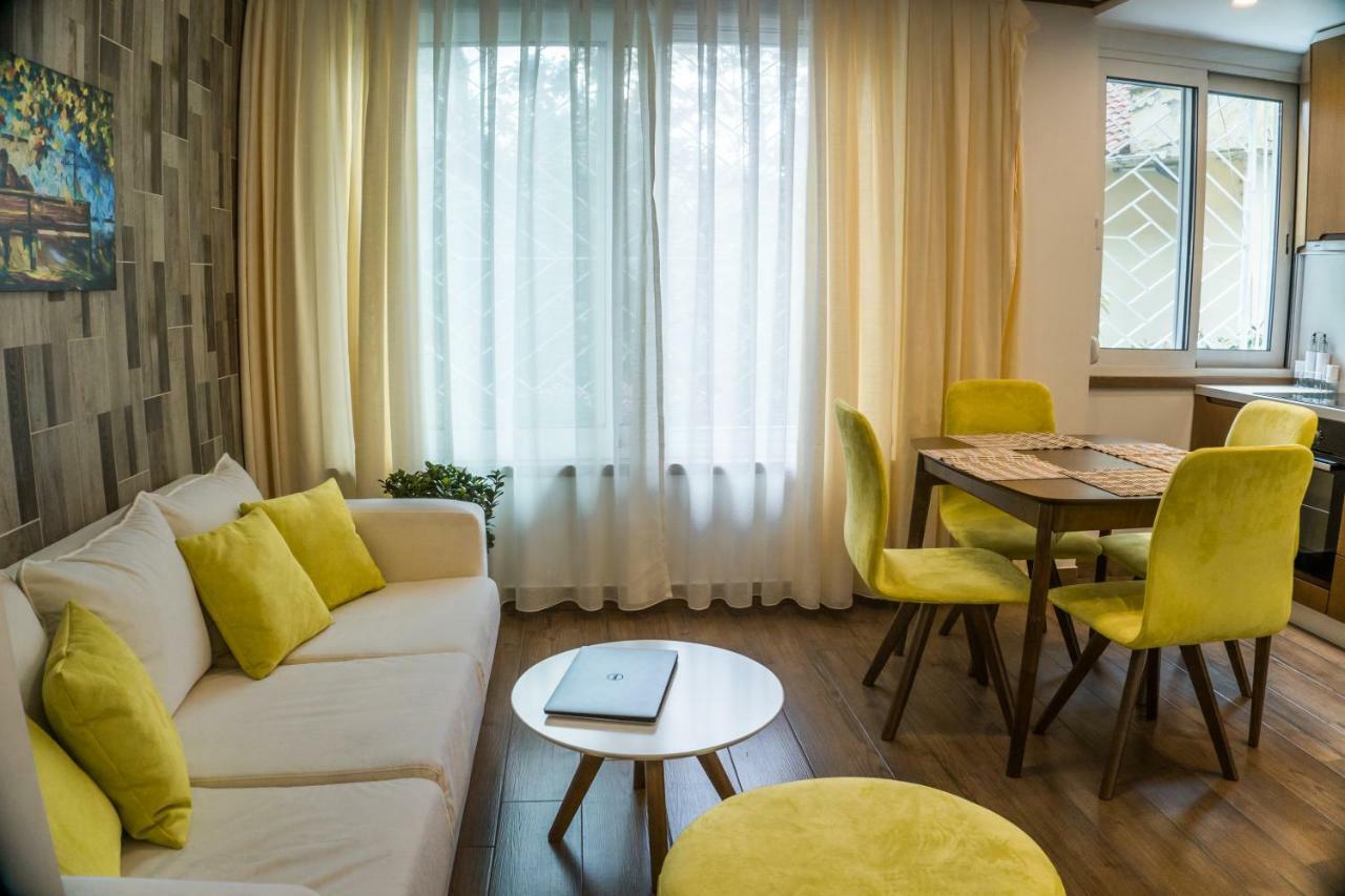 Venere Tirana Suite Εξωτερικό φωτογραφία