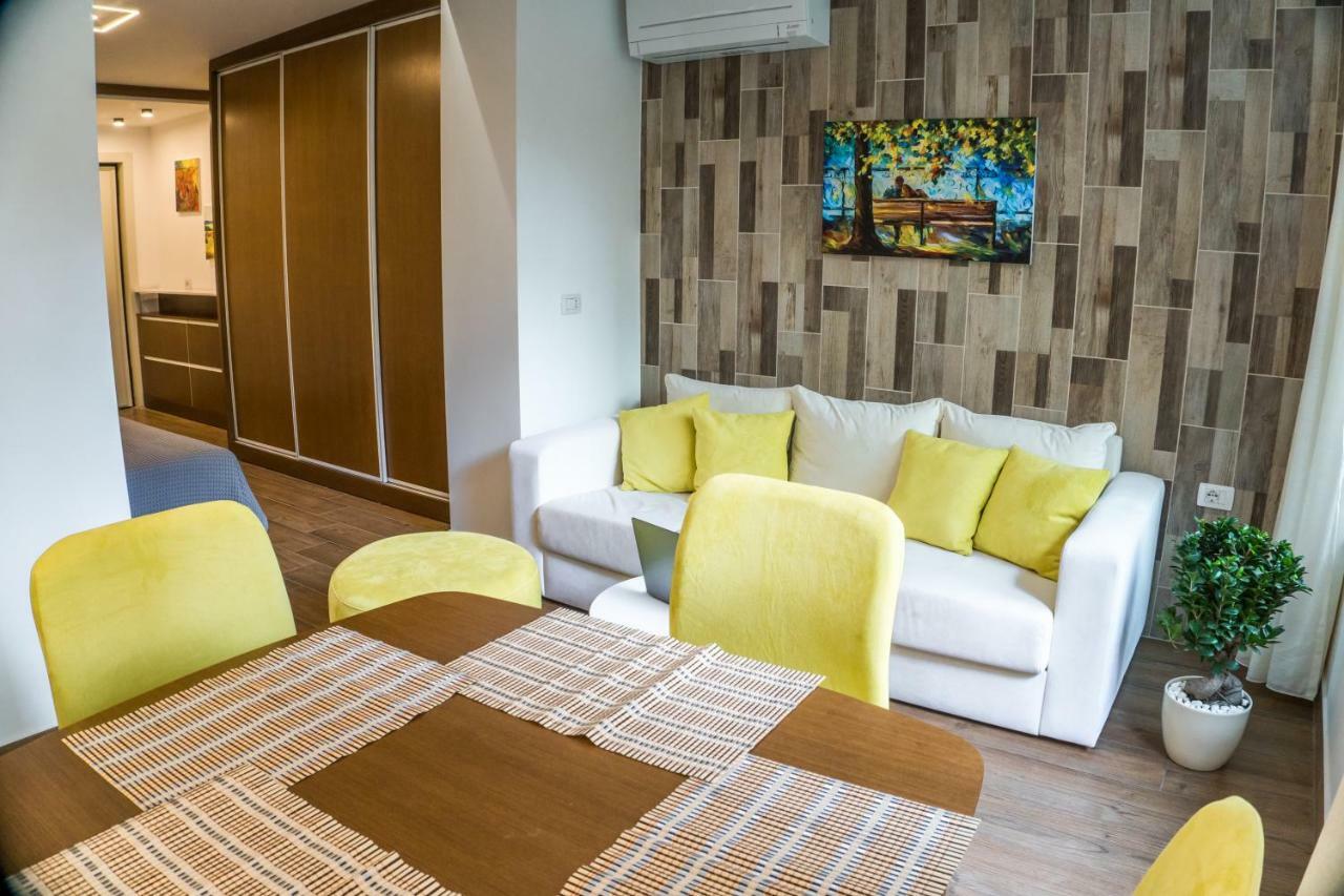 Venere Tirana Suite Εξωτερικό φωτογραφία
